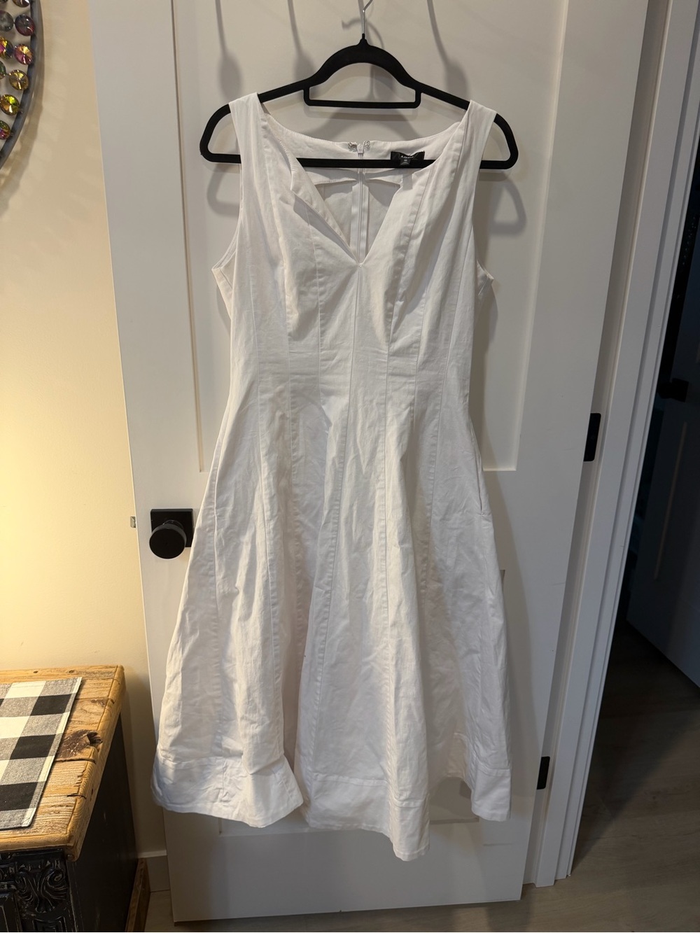 Aqua White Sleeveless V-Neck Midi Dress